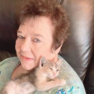 Meet your Posher, Arlene